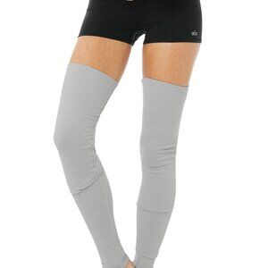 New Alo Yoga Goddess Leg Warmers Dove Grey Heather - Size XS/S